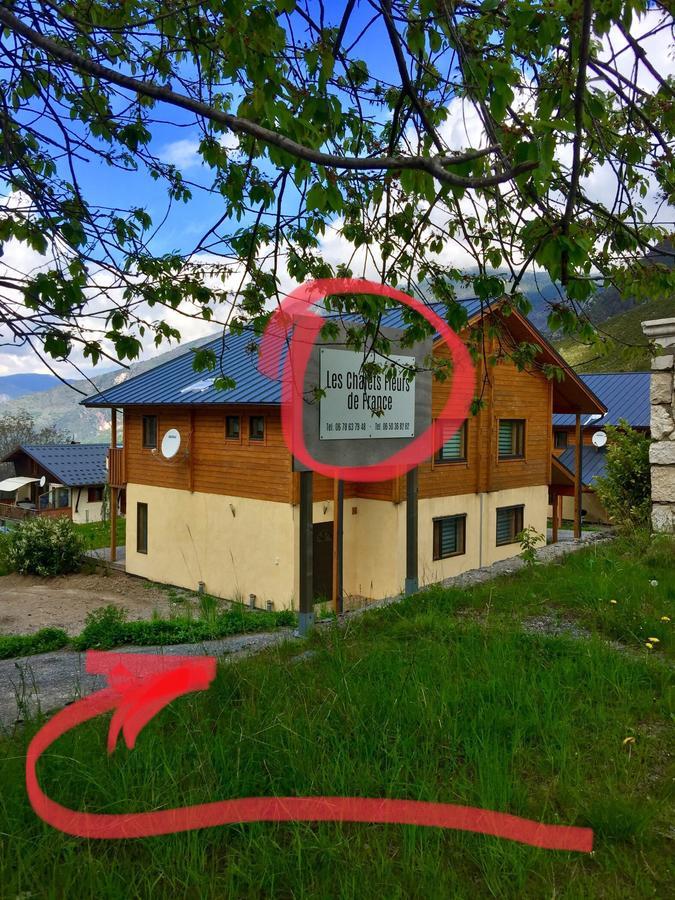 Les Chalets Fleurs De France - Kota Saint-Dalmas Esterno foto