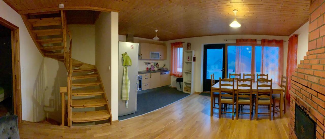 Les Chalets Fleurs De France - Kota Saint-Dalmas Esterno foto