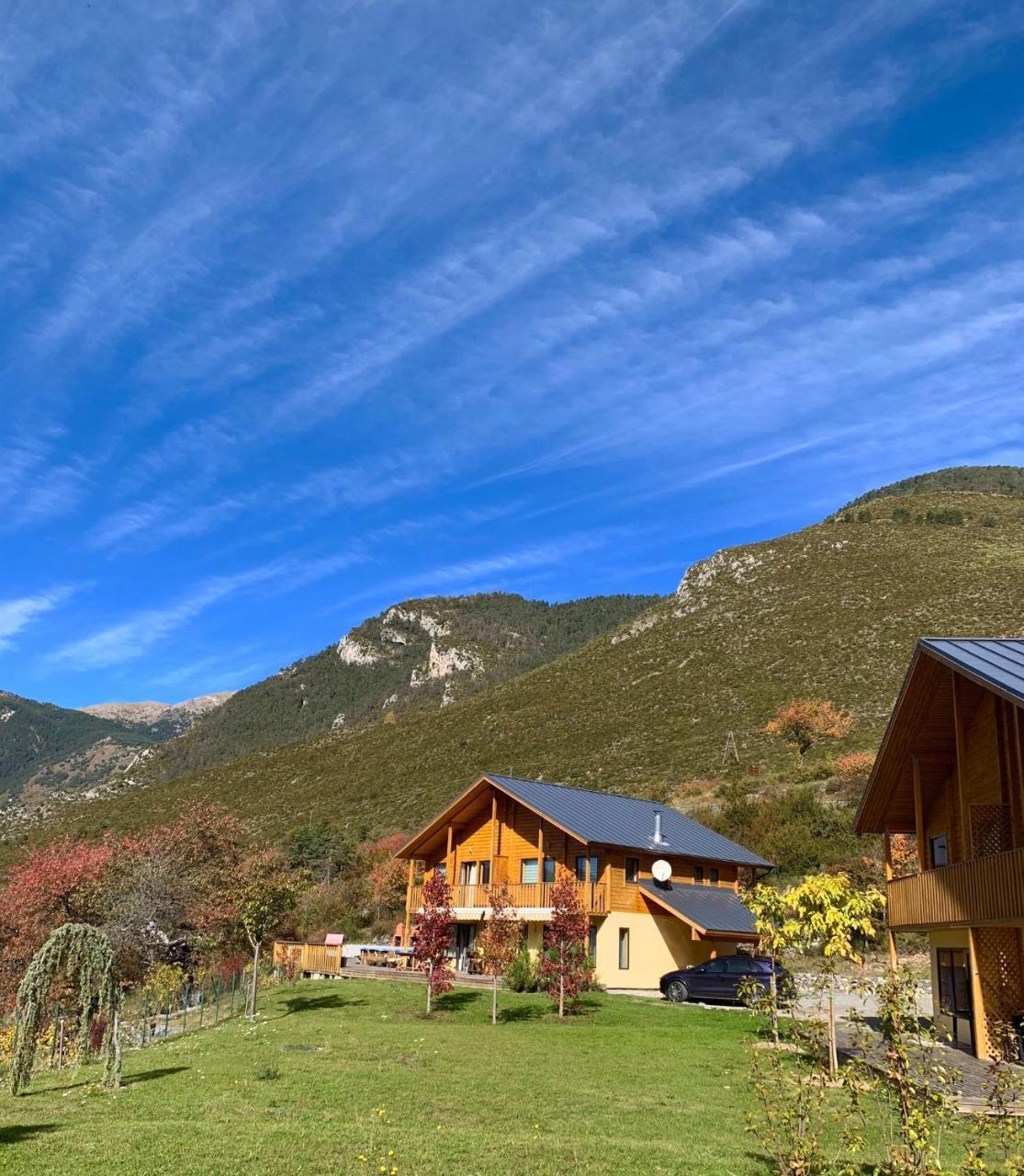 Les Chalets Fleurs De France - Kota Saint-Dalmas Esterno foto