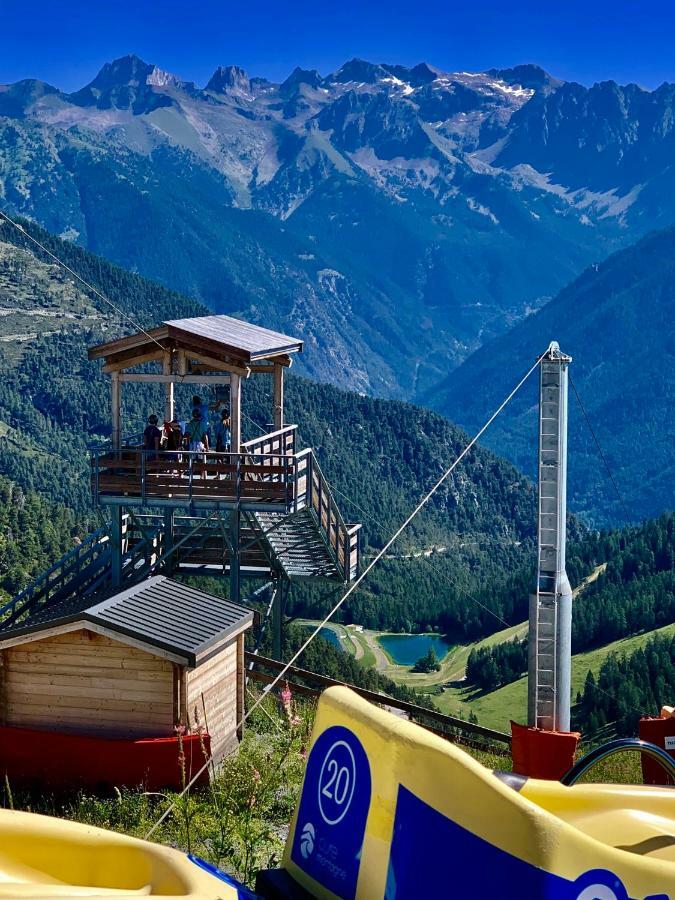 Les Chalets Fleurs De France - Kota Saint-Dalmas Esterno foto